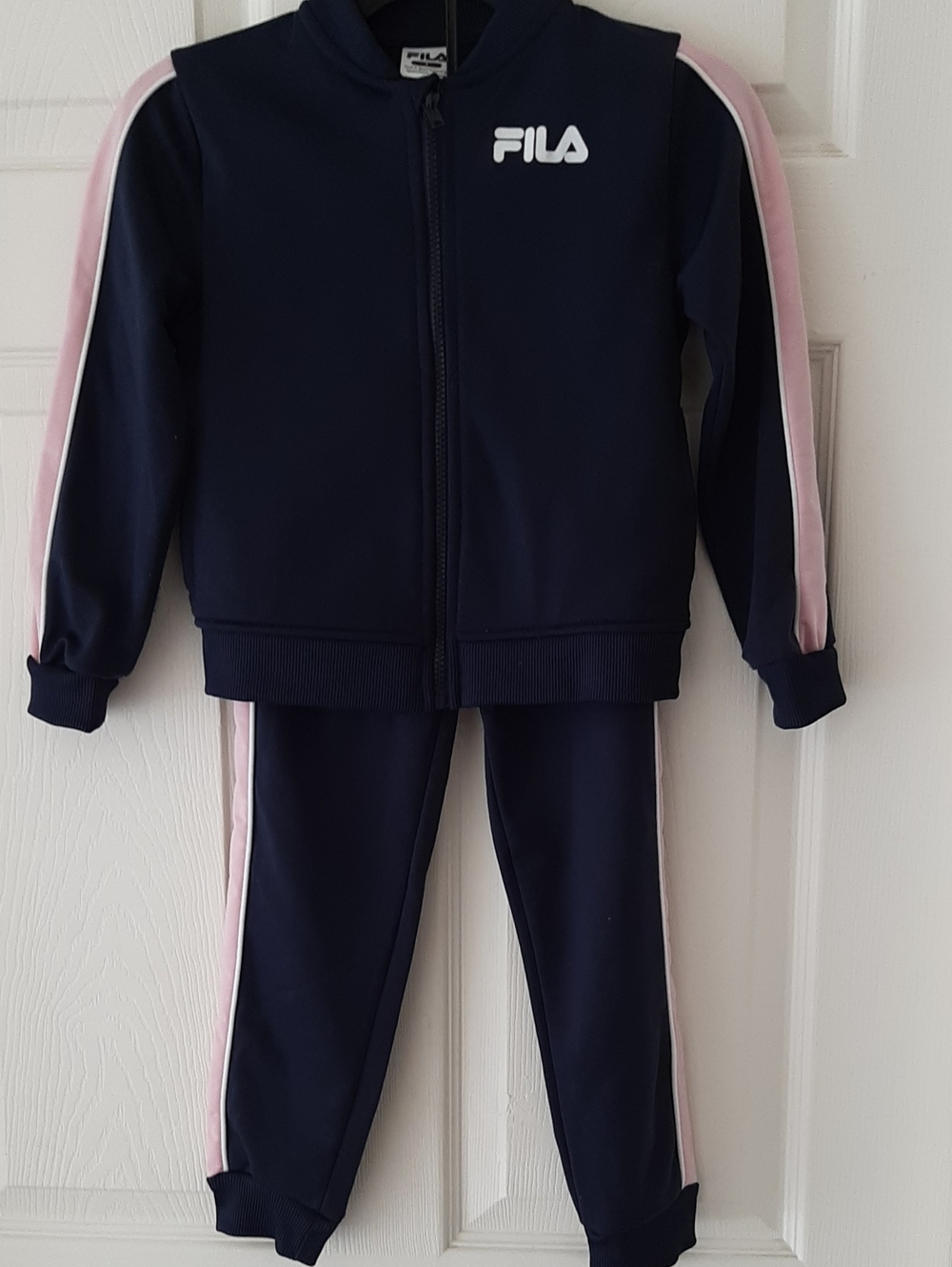 FILA Navy and Pink NWOT size 4 Girls Zip-Up Tracksuit
